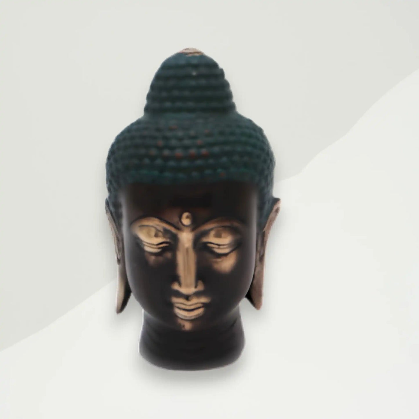 eklekticna buddha figurica 8x4