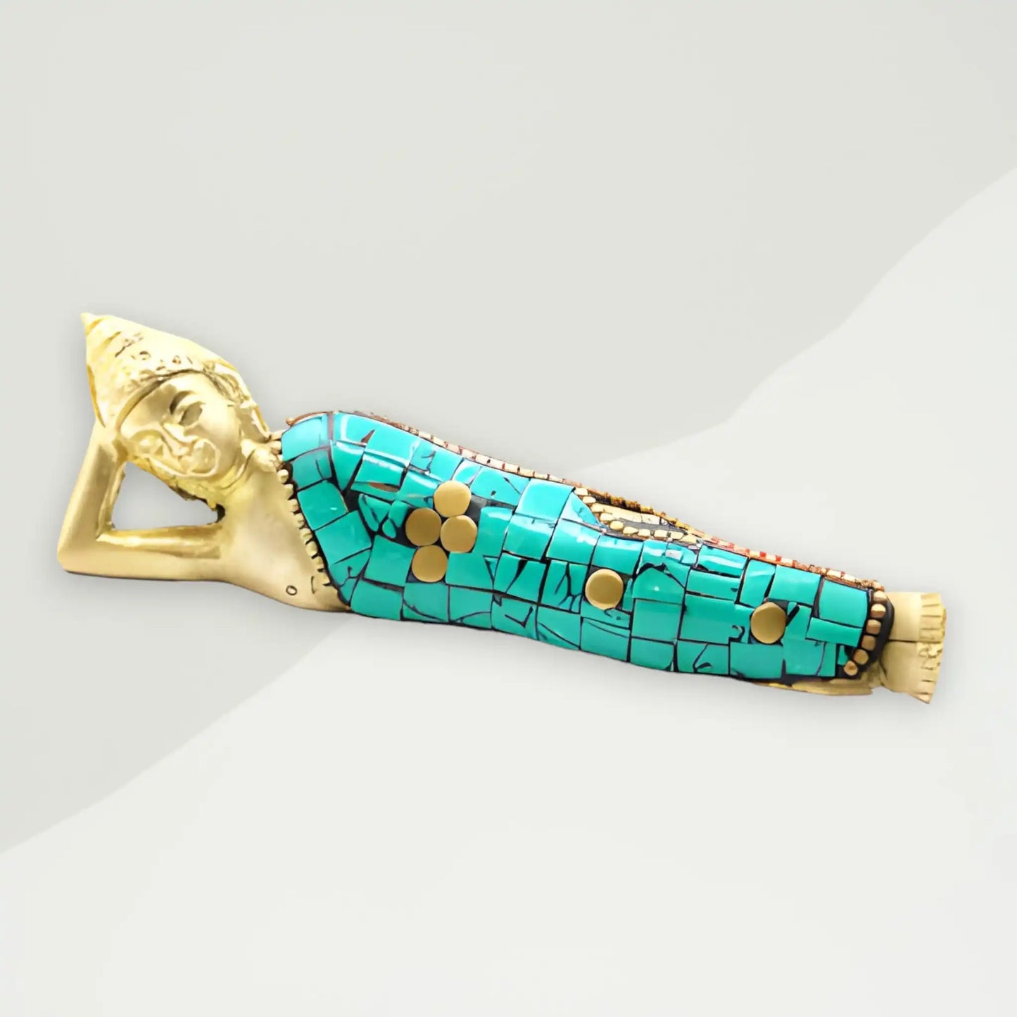 eklekticna buddha figurina