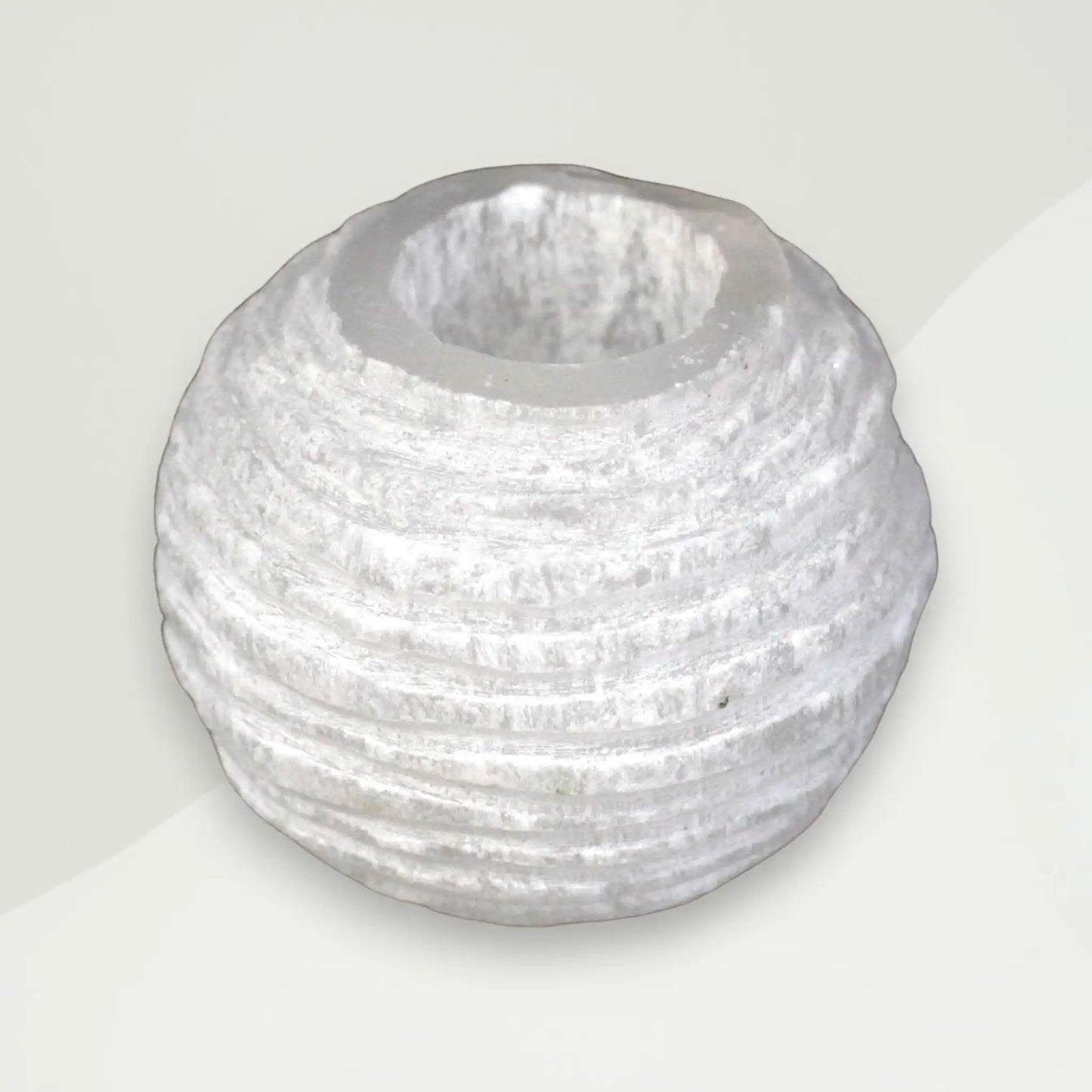 eklekticni svijecnjak od selenita 8x9