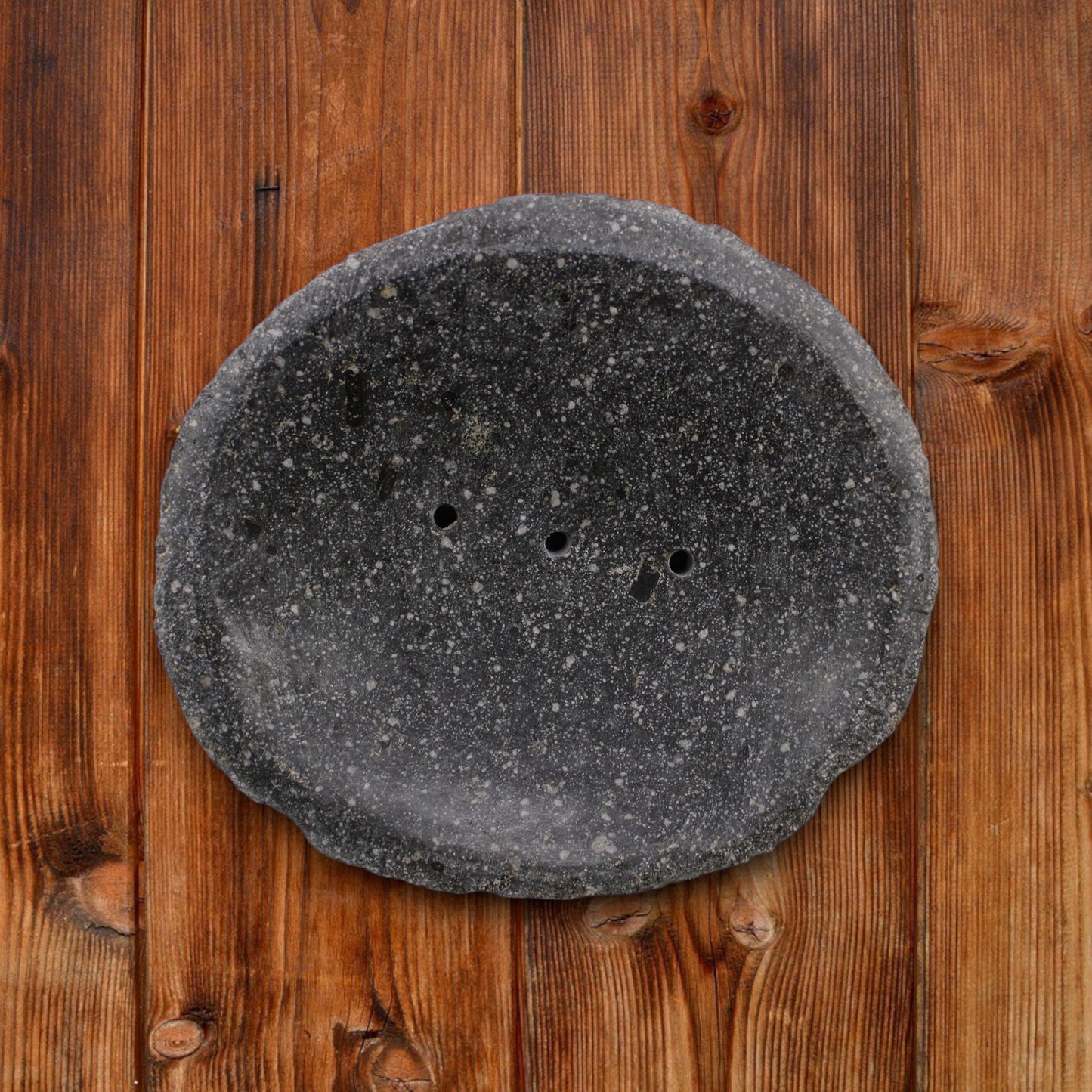 moderna posuda za sapun crni rijecni kamen 13x11