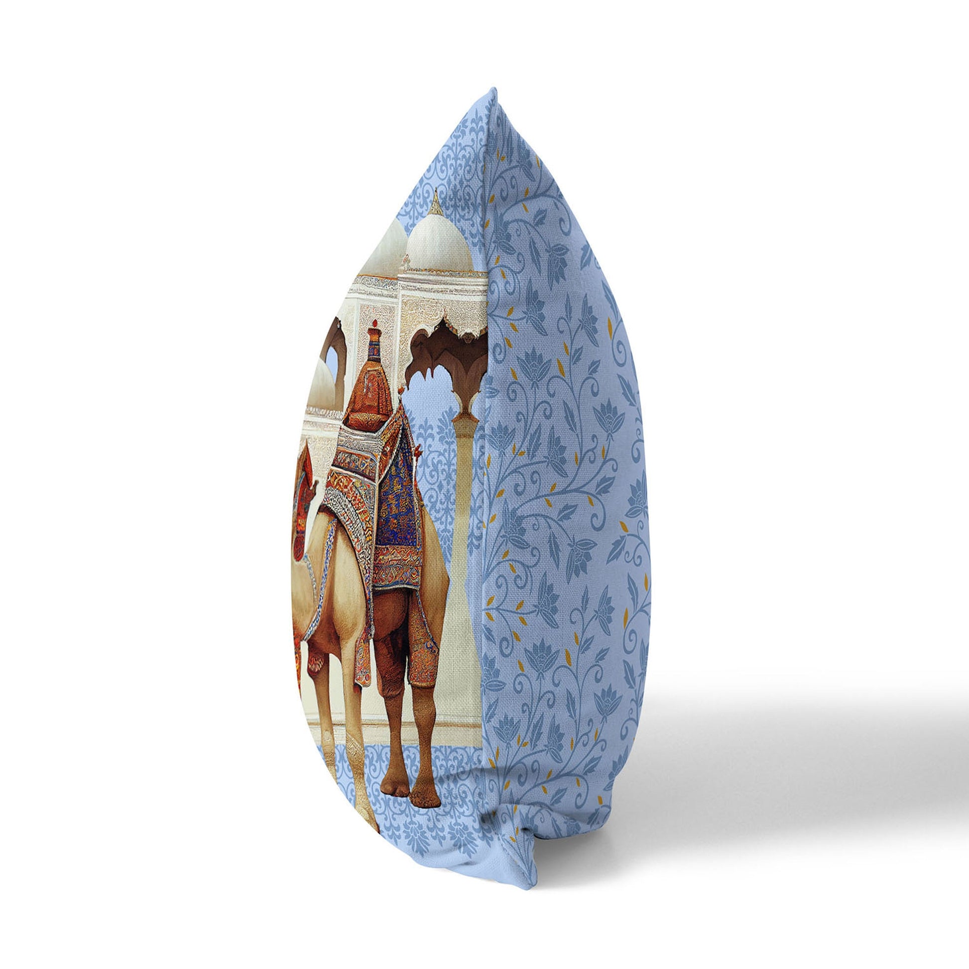 camel caravan ukrasni jastuk