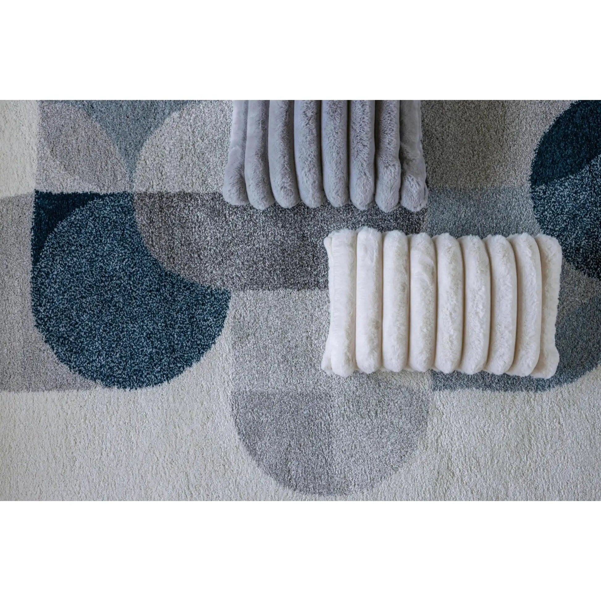 aina tepih 160 x 230 bijela geometrijski rg253 a 160x230 pek
