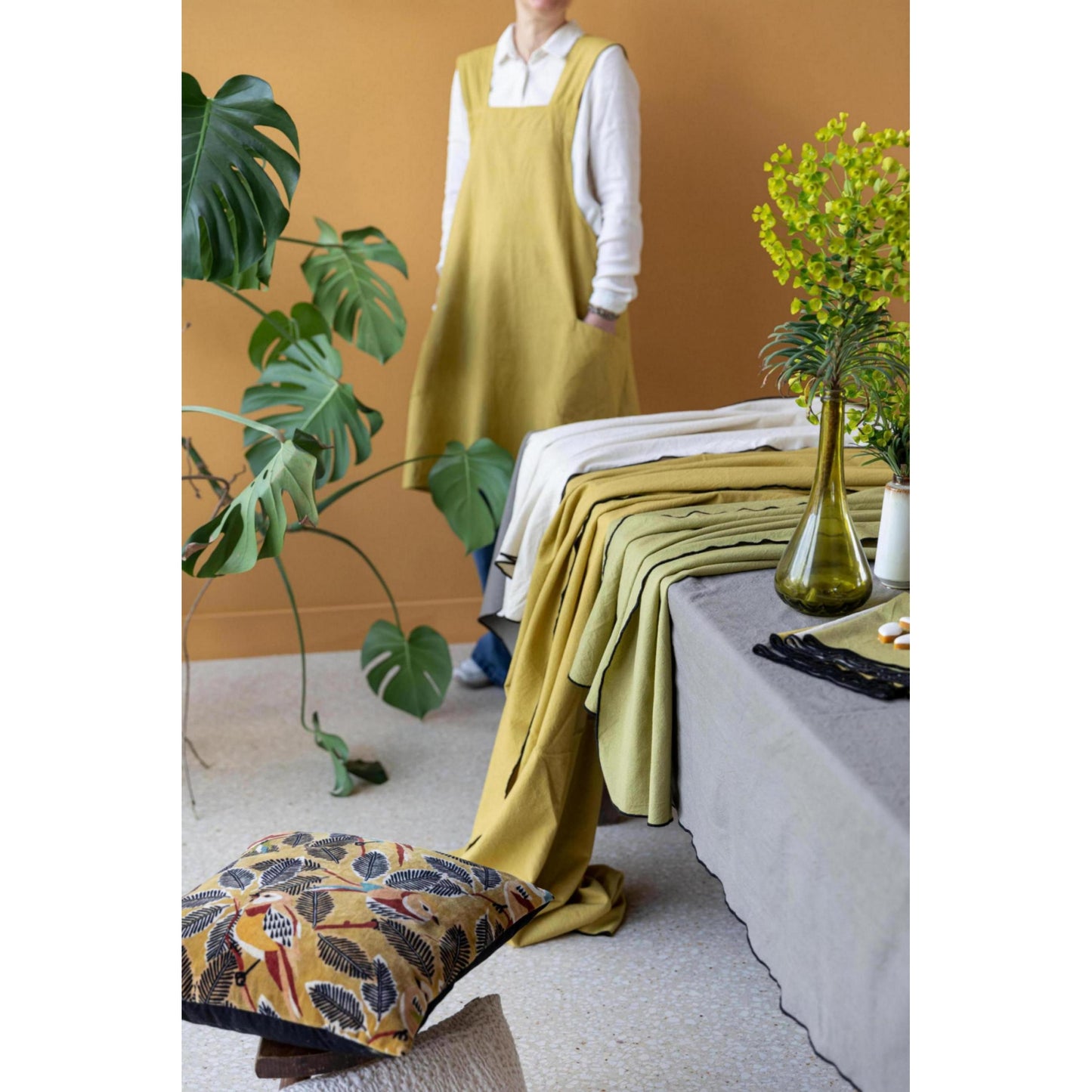 grace stolnjak 140 x 250 khaki